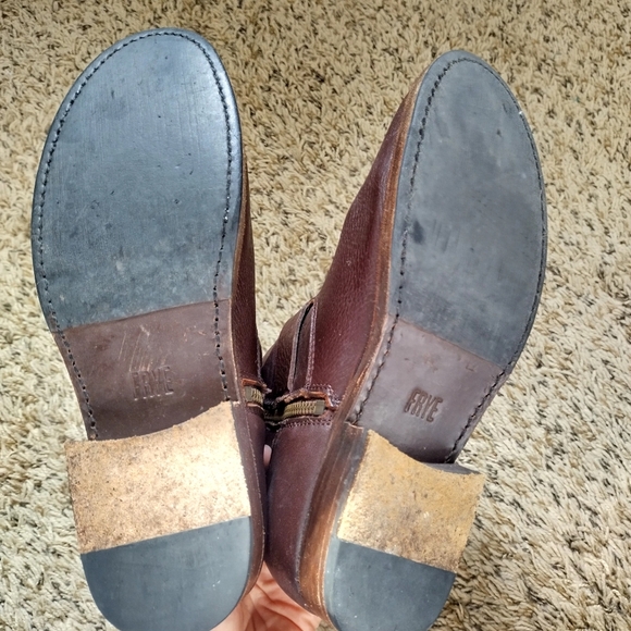 Frye Boots Vicky Chocolate Brown Side Buckle Leather Boots Sz 8,5 - Picture 9 of 9